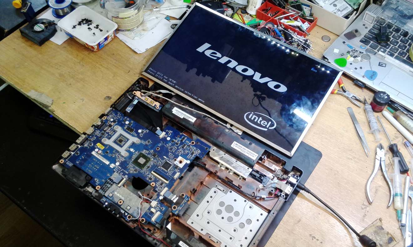 Ремонт ноутбуков Lenovo в Коммунарке