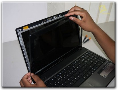 Замена экрана ноутбука Acer в Коммунарке