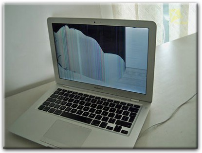 Замена матрицы Apple MacBook в Коммунарке